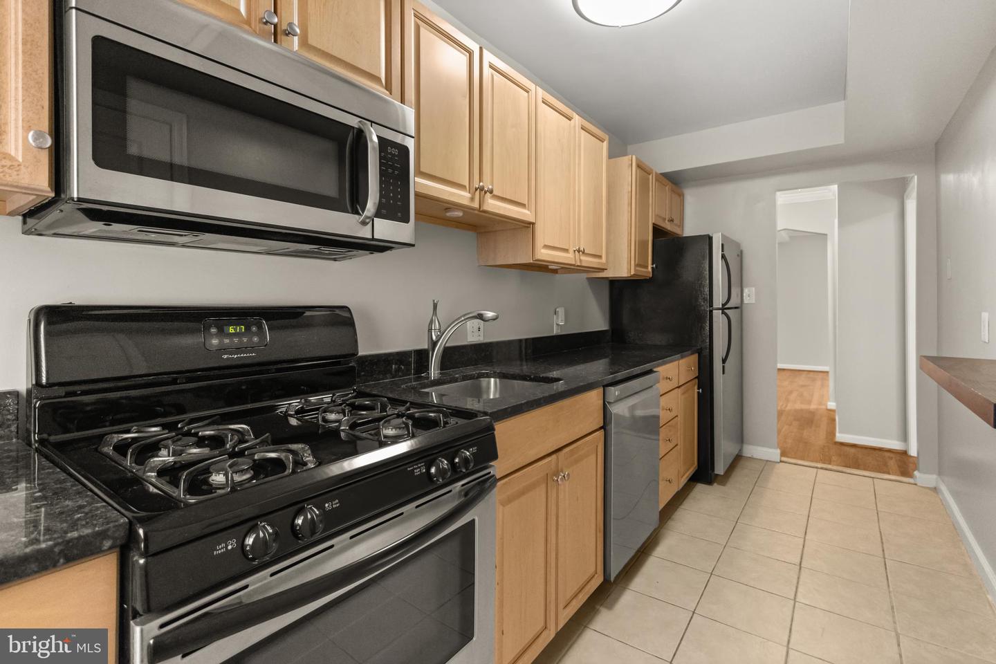 401 DOUGLAS ST NE #B, WASHINGTON, District Of Columbia 20017, 1 Bedroom Bedrooms, ,1 BathroomBathrooms,Residential,For sale,401 DOUGLAS ST NE #B,DCDC2169024 MLS # DCDC2169024