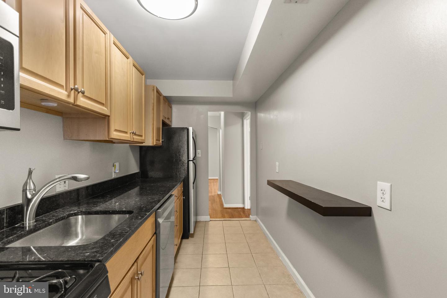 401 DOUGLAS ST NE #B, WASHINGTON, District Of Columbia 20017, 1 Bedroom Bedrooms, ,1 BathroomBathrooms,Residential,For sale,401 DOUGLAS ST NE #B,DCDC2169024 MLS # DCDC2169024