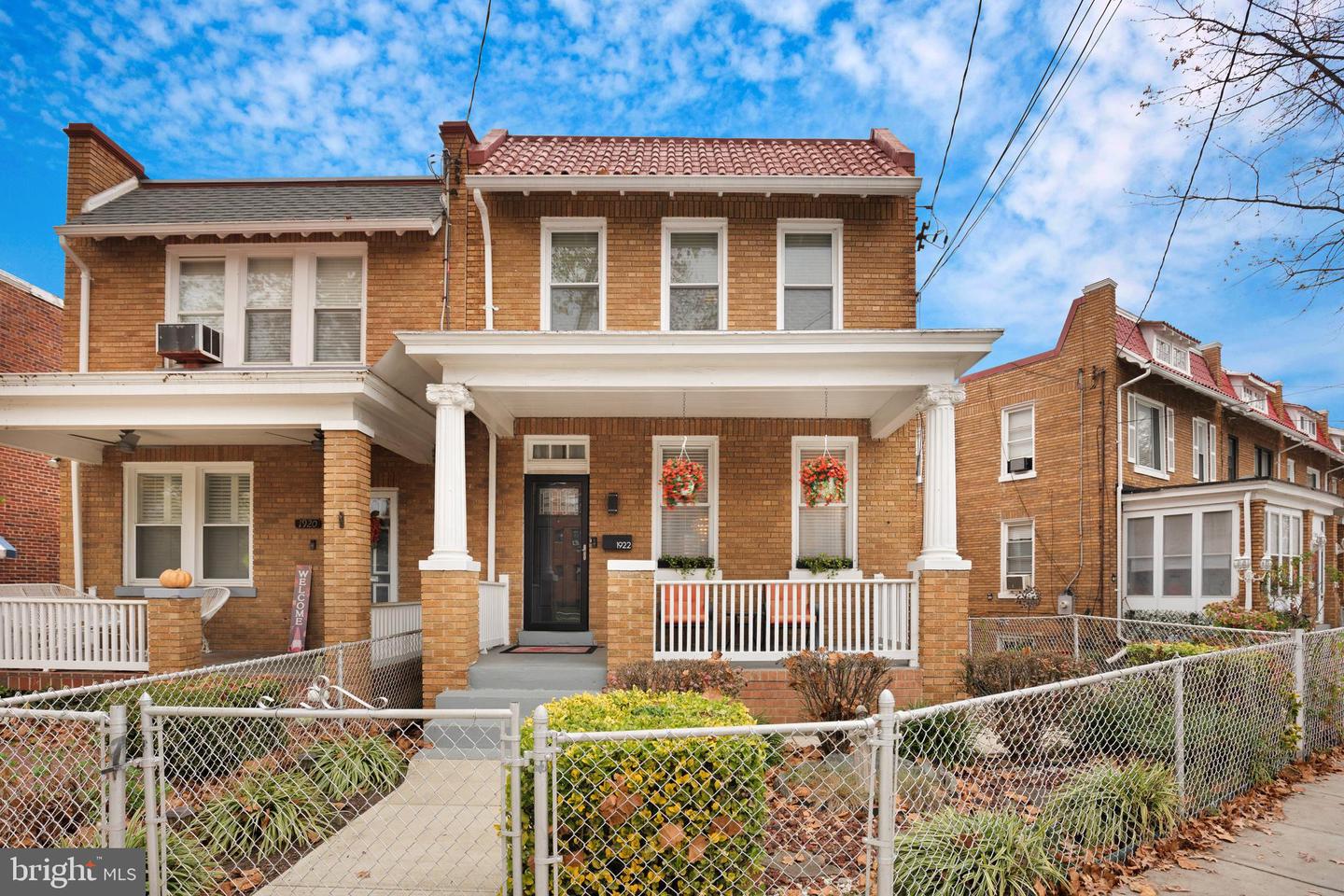 1922 Q ST SE, WASHINGTON, District Of Columbia 20020, 3 Bedrooms Bedrooms, ,2 BathroomsBathrooms,Residential,For sale,1922 Q ST SE,DCDC2168870 MLS # DCDC2168870