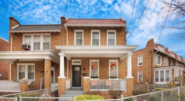 1922 Q ST SE, WASHINGTON, District Of Columbia 20020, 3 Bedrooms Bedrooms, ,2 BathroomsBathrooms,Residential,For sale,1922 Q ST SE,DCDC2168870 MLS # DCDC2168870