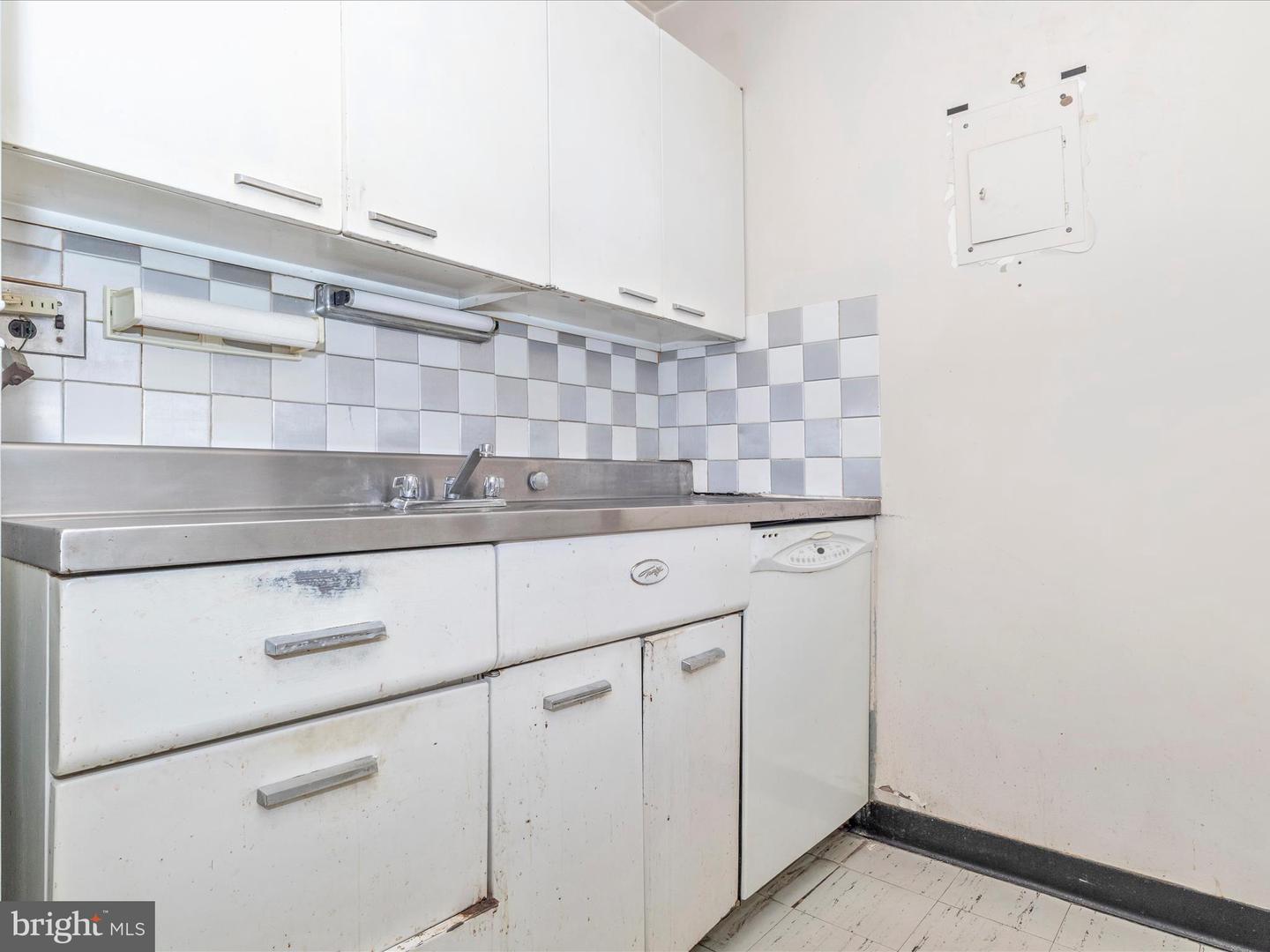 2475 VIRGINIA AVE NW #727, WASHINGTON, District Of Columbia 20037, 1 Bedroom Bedrooms, ,1 BathroomBathrooms,Residential,For sale,2475 VIRGINIA AVE NW #727,DCDC2135158 MLS # DCDC2135158