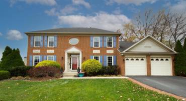 7502 SIMMS RD, ALEXANDRIA, Virginia 22315, 4 Bedrooms Bedrooms, ,3 BathroomsBathrooms,Residential,For sale,7502 SIMMS RD,VAFX2210900 MLS # VAFX2210900