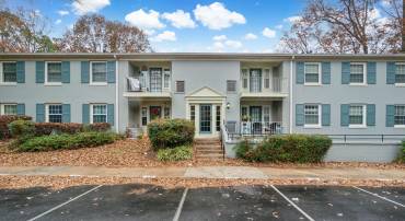 8312 KINGSGATE RD #534 J, SPRINGFIELD, Virginia 22152, 3 Bedrooms Bedrooms, ,2 BathroomsBathrooms,Residential,For sale,8312 KINGSGATE RD #534 J,VAFX2210902 MLS # VAFX2210902