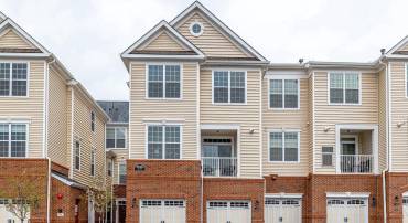 23265 MILLTOWN KNOLL SQ #113, ASHBURN, Virginia 20148, 2 Bedrooms Bedrooms, ,2 BathroomsBathrooms,Residential,For sale,23265 MILLTOWN KNOLL SQ #113,VALO2083654 MLS # VALO2083654