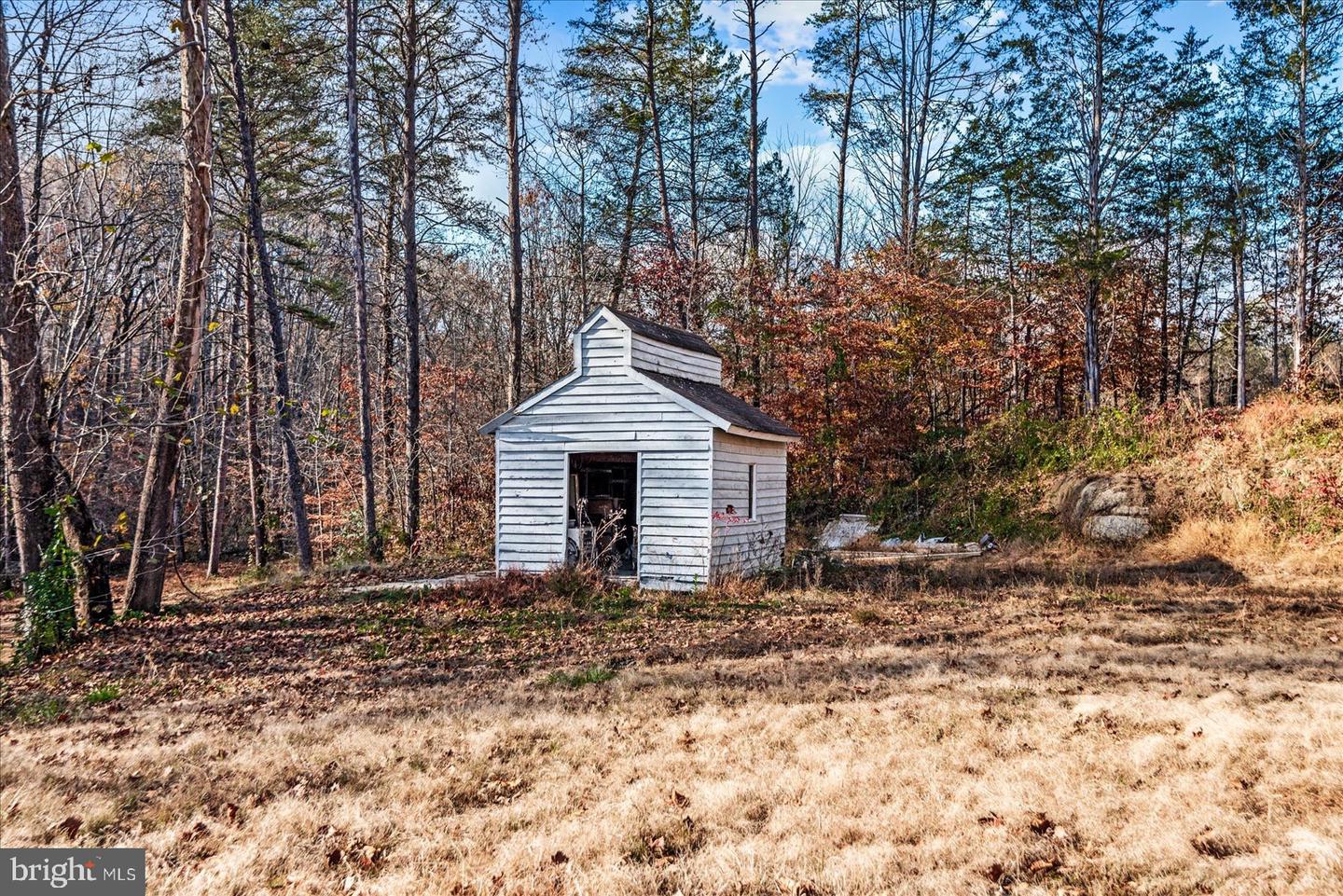 200 WEISE DR, LOUISA, Virginia 23093, 4 Bedrooms Bedrooms, ,2 BathroomsBathrooms,Residential,For sale,200 WEISE DR,VALA2006880 MLS # VALA2006880