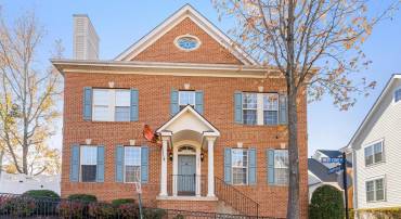 6985 FOREPOND CT, FORT BELVOIR, Virginia 22060, 4 Bedrooms Bedrooms, ,3 BathroomsBathrooms,Residential,For sale,6985 FOREPOND CT,VAFX2210628 MLS # VAFX2210628