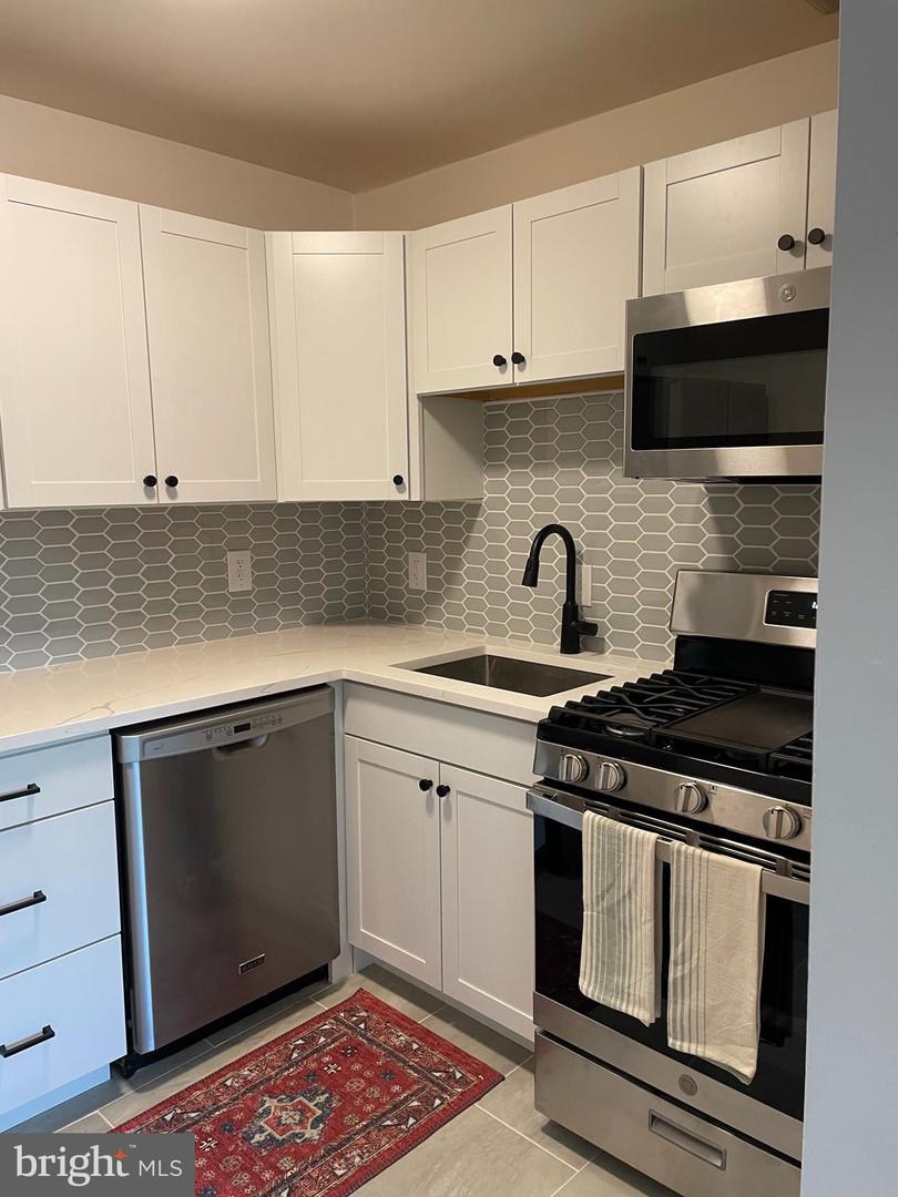 4555 MACARTHUR BLVD NW #212, WASHINGTON, District Of Columbia 20007, 1 Bedroom Bedrooms, ,1 BathroomBathrooms,Residential,For sale,4555 MACARTHUR BLVD NW #212,DCDC2155696 MLS # DCDC2155696