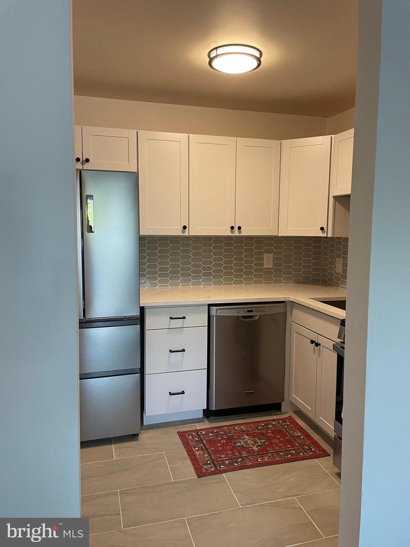 4555 MACARTHUR BLVD NW #212, WASHINGTON, District Of Columbia 20007, 1 Bedroom Bedrooms, ,1 BathroomBathrooms,Residential,For sale,4555 MACARTHUR BLVD NW #212,DCDC2155696 MLS # DCDC2155696