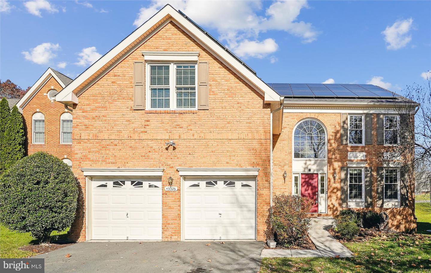 43326 LA BELLE PL, ASHBURN, Virginia 20147, 5 Bedrooms Bedrooms, ,3 BathroomsBathrooms,Residential,For sale,43326 LA BELLE PL,VALO2082458 MLS # VALO2082458