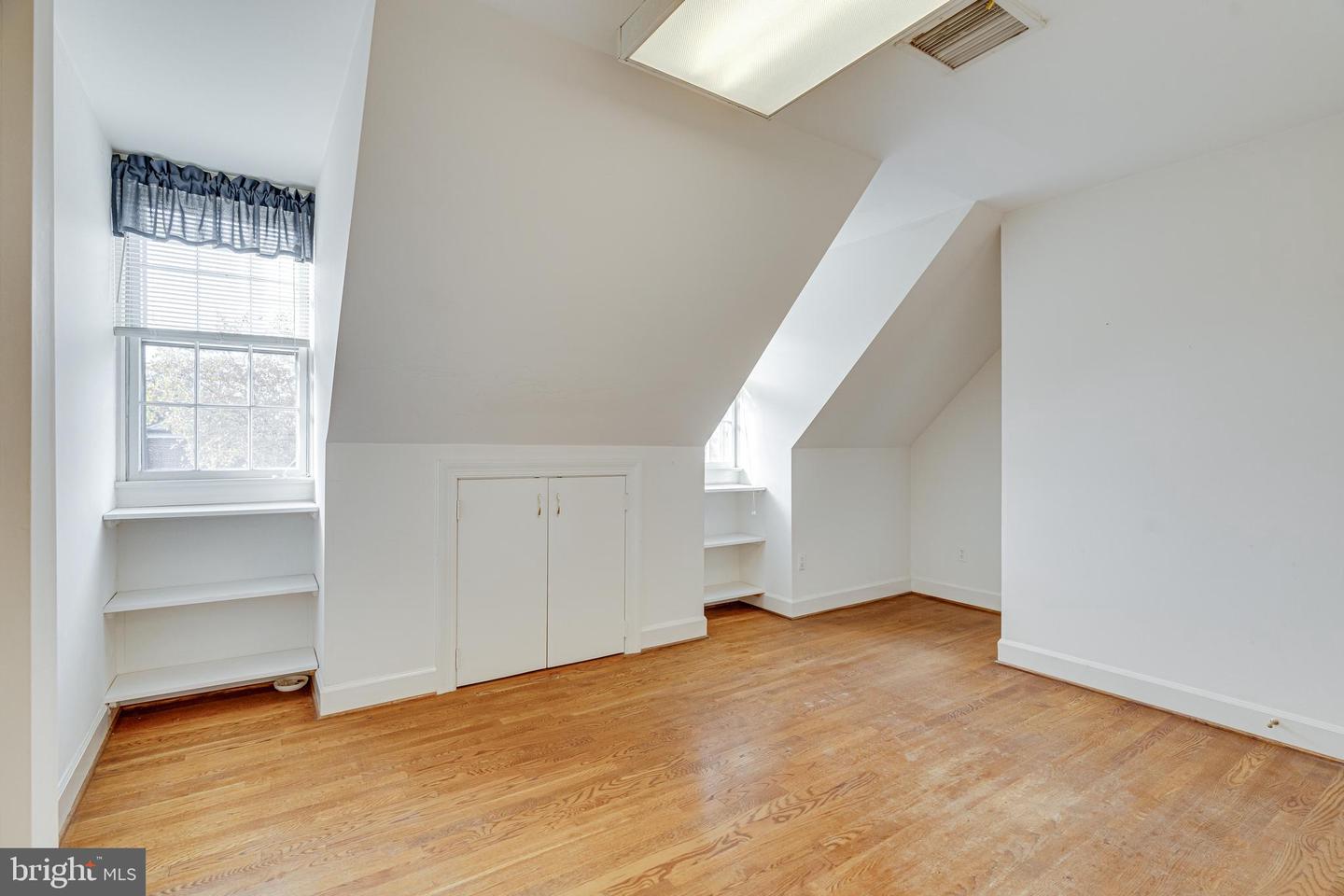 217 N WASHINGTON ST, ALEXANDRIA, Virginia 22314, ,Land,For sale,217 N WASHINGTON ST,VAAX2039680 MLS # VAAX2039680