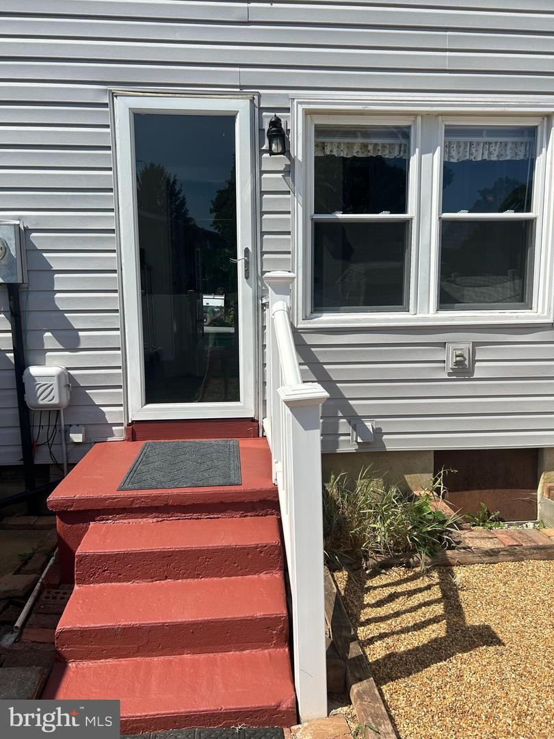 216 CAMERON ST, BERRYVILLE, Virginia 22611, 2 Bedrooms Bedrooms, ,2 BathroomsBathrooms,Residential,For sale,216 CAMERON ST,VACL2002876 MLS # VACL2002876