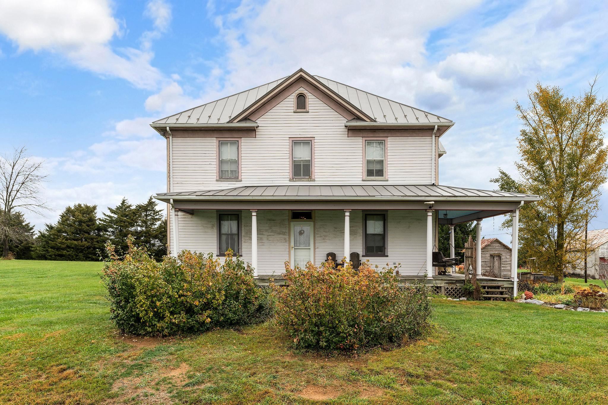 1578 LONG MEADOW RD, WAYNESBORO, Virginia 22980, 3 Bedrooms Bedrooms, ,2 BathroomsBathrooms,Residential,1578 LONG MEADOW RD,658839 MLS # 658839