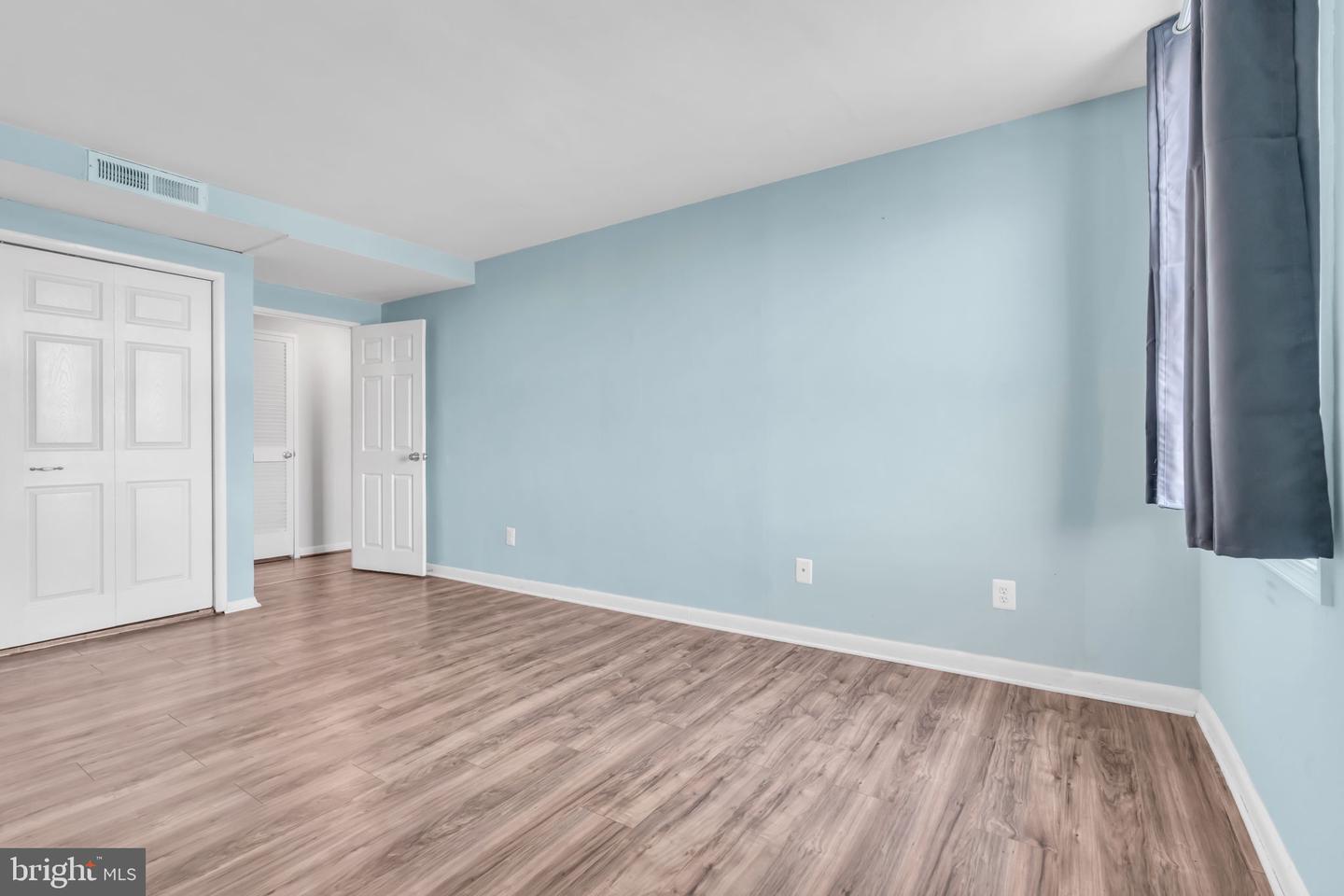 4600 DUKE ST #1523, ALEXANDRIA, Virginia 22304, 2 Bedrooms Bedrooms, ,1 BathroomBathrooms,Residential,For sale,4600 DUKE ST #1523,VAAX2039194 MLS # VAAX2039194