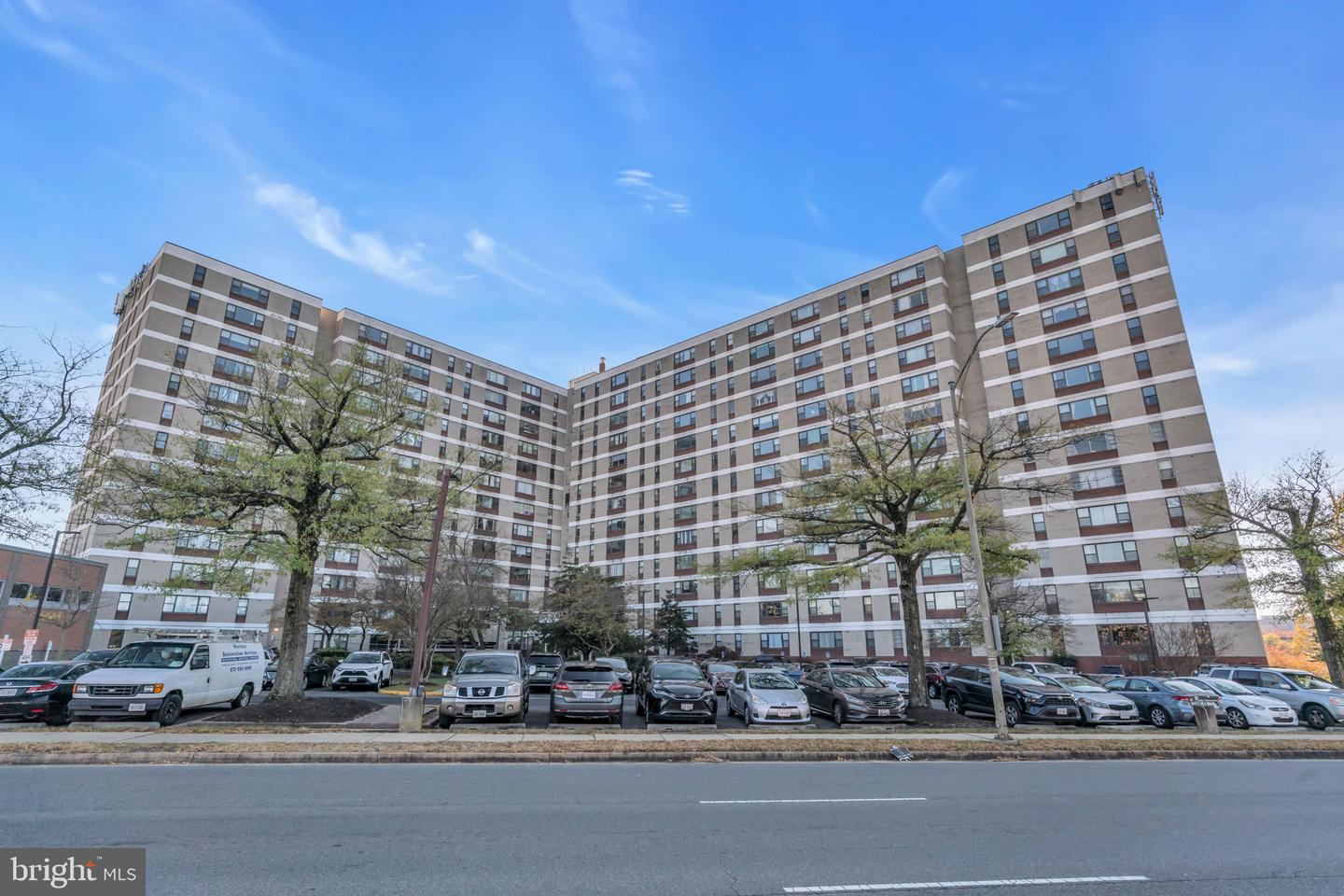 4600 DUKE ST #1523, ALEXANDRIA, Virginia 22304, 2 Bedrooms Bedrooms, ,1 BathroomBathrooms,Residential,For sale,4600 DUKE ST #1523,VAAX2039194 MLS # VAAX2039194