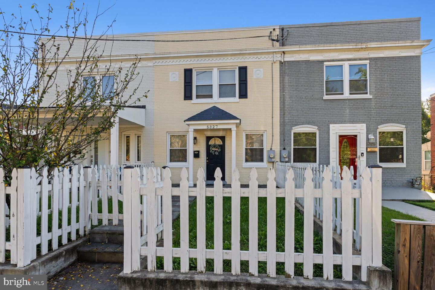 5327 CENTRAL AVE SE, WASHINGTON, District Of Columbia 20019, 2 Bedrooms Bedrooms, ,1 BathroomBathrooms,Residential,For sale,5327 CENTRAL AVE SE,DCDC2167132 MLS # DCDC2167132