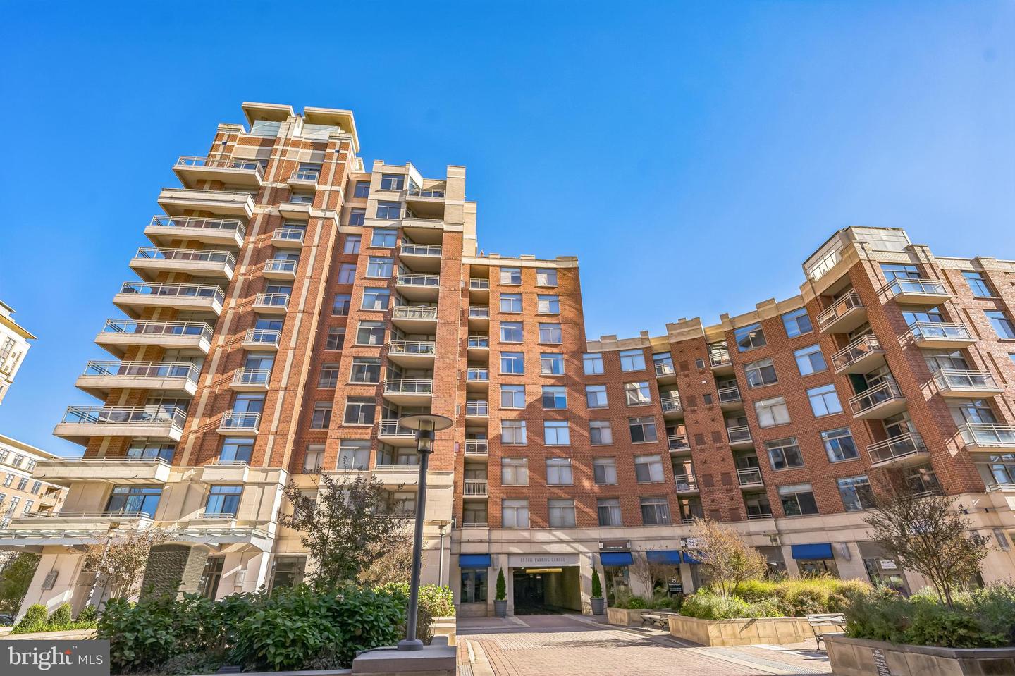 3650 S GLEBE RD #666, ARLINGTON, Virginia 22202, 1 Bedroom Bedrooms, ,1 BathroomBathrooms,Residential,For sale,3650 S GLEBE RD #666,VAAR2050820 MLS # VAAR2050820