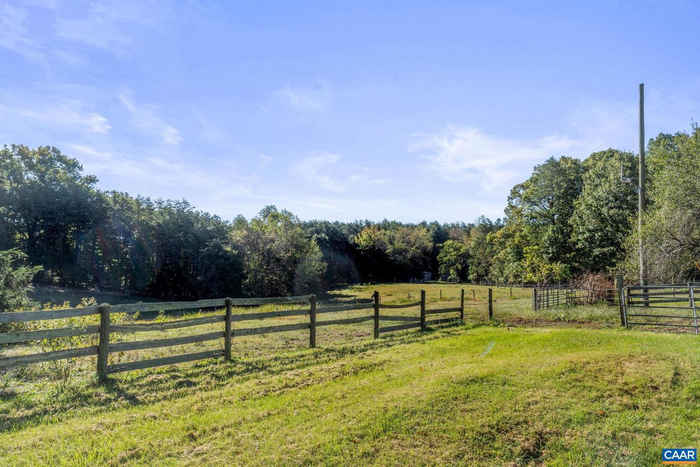 2897 LONGBRANCH FARM, CHARLOTTESVILLE, Virginia 22902, 4 Bedrooms Bedrooms, ,2 BathroomsBathrooms,Residential,For sale,2897 LONGBRANCH FARM,658834 MLS # 658834