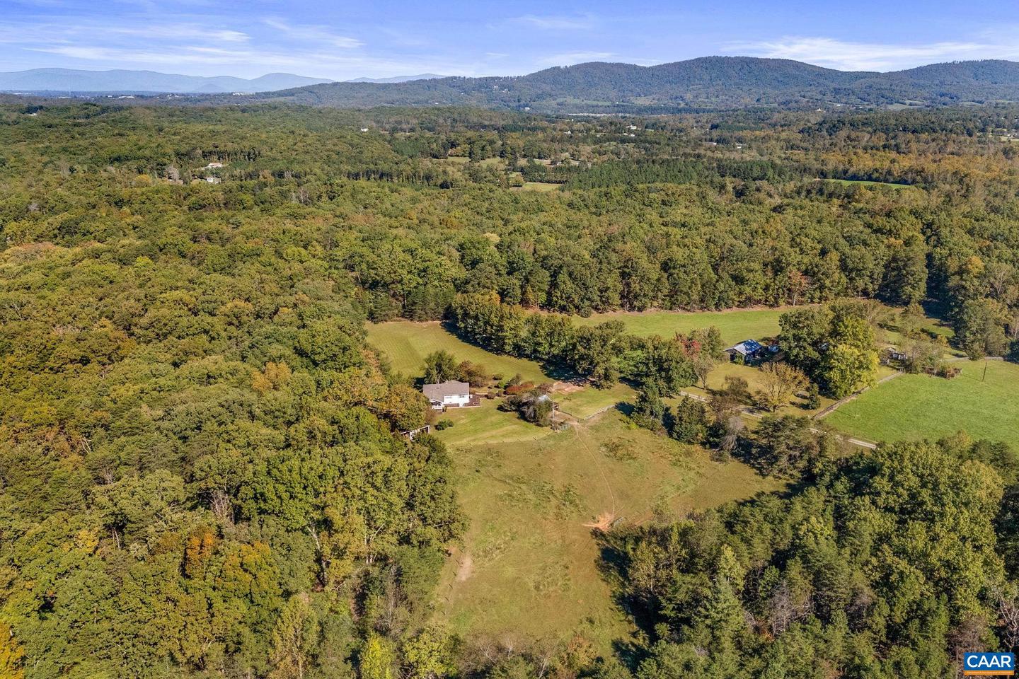 2897 LONGBRANCH FARM, CHARLOTTESVILLE, Virginia 22902, 4 Bedrooms Bedrooms, ,2 BathroomsBathrooms,Residential,For sale,2897 LONGBRANCH FARM,658834 MLS # 658834