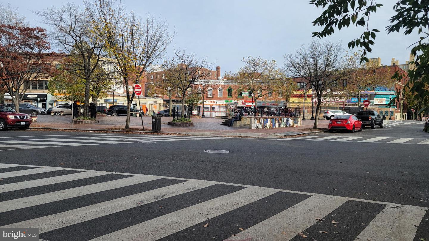 1613 IRVING ST NW, WASHINGTON, District Of Columbia 20010, 8 Bedrooms Bedrooms, ,4 BathroomsBathrooms,Residential,For sale,1613 IRVING ST NW,DCDC2121538 MLS # DCDC2121538