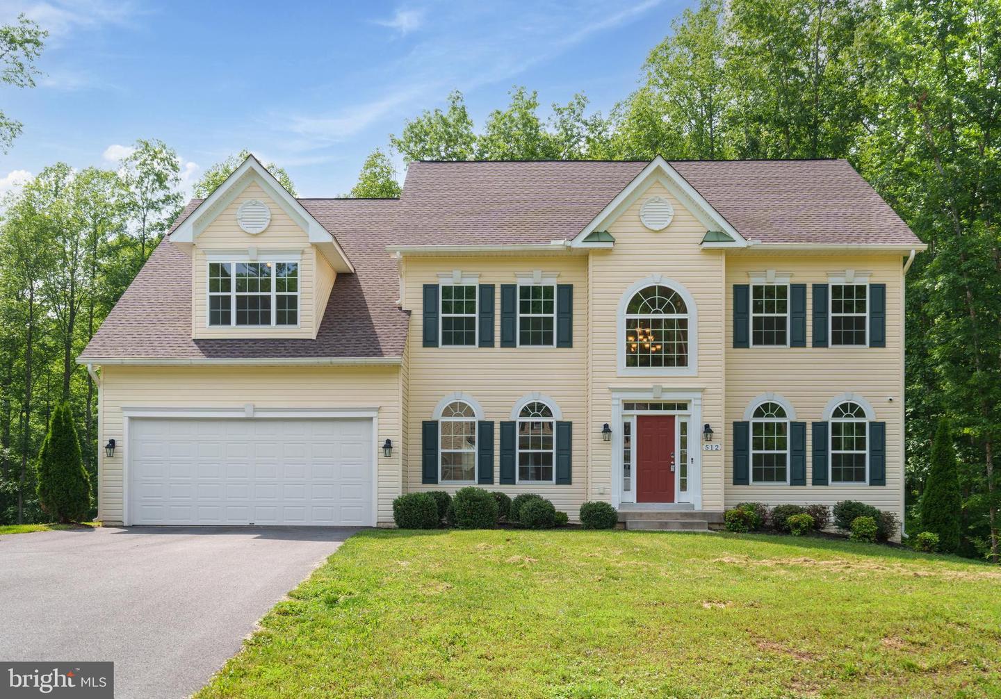 512 GRACEVIEW LN, STAFFORD, Virginia 22556, 5 Bedrooms Bedrooms, ,4 BathroomsBathrooms,Residential,For sale,512 GRACEVIEW LN,VAST2033594 MLS # VAST2033594