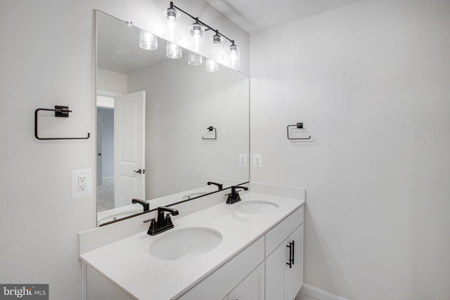 9168 ARCTIC FOX WAY, BEALETON, Virginia 22712, 3 Bedrooms Bedrooms, ,2 BathroomsBathrooms,Residential,For sale,9168 ARCTIC FOX WAY,VAFQ2014752 MLS # VAFQ2014752
