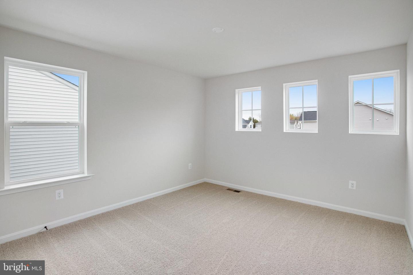 9168 ARCTIC FOX WAY, BEALETON, Virginia 22712, 3 Bedrooms Bedrooms, ,2 BathroomsBathrooms,Residential,For sale,9168 ARCTIC FOX WAY,VAFQ2014752 MLS # VAFQ2014752