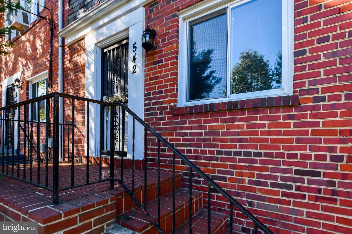 542 48TH PL NE, WASHINGTON, District Of Columbia 20019, 3 Bedrooms Bedrooms, ,2 BathroomsBathrooms,Residential,For sale,542 48TH PL NE,DCDC2165746 MLS # DCDC2165746