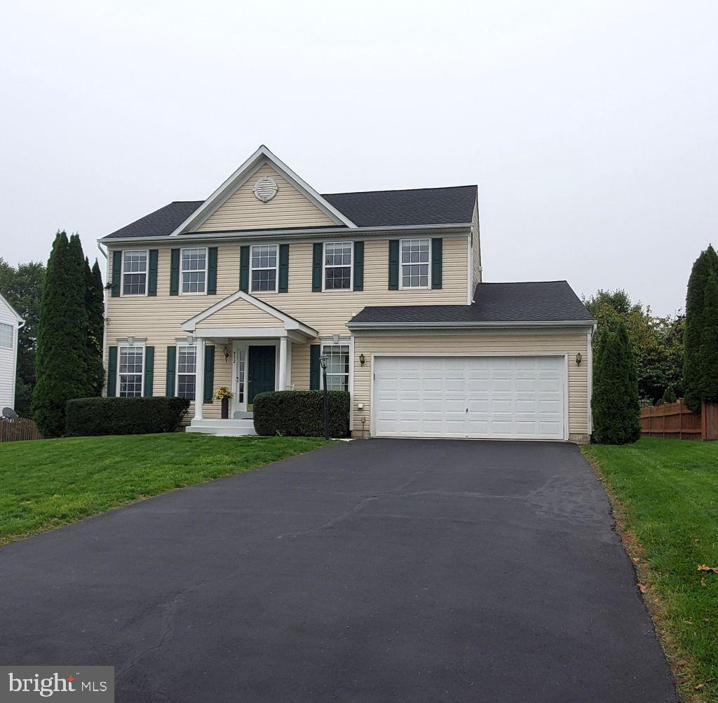 932 DEVONSHIRE CIR, PURCELLVILLE, Virginia 20132, 4 Bedrooms Bedrooms, ,3 BathroomsBathrooms,Residential,For sale,932 DEVONSHIRE CIR,VALO2083978 MLS # VALO2083978