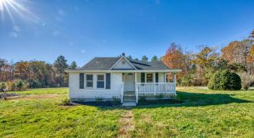 6358 GATEWOOD RD, WOODFORD, Virginia 22580, 2 Bedrooms Bedrooms, ,1 BathroomBathrooms,Residential,For sale,6358 GATEWOOD RD,VACV2007056 MLS # VACV2007056