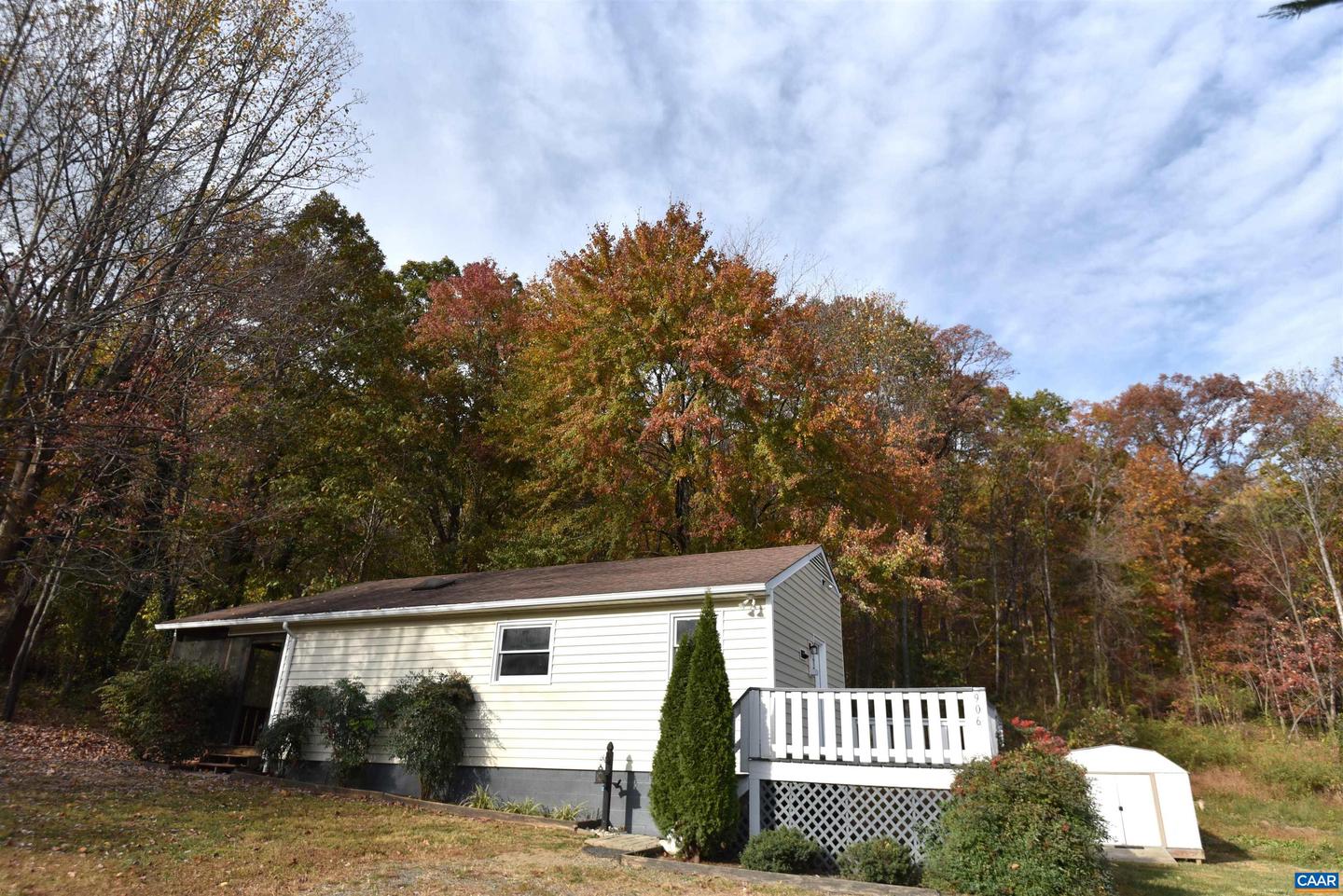 906 N GREENE ACRES RD, STANARDSVILLE, Virginia 22973, 2 Bedrooms Bedrooms, ,1 BathroomBathrooms,Residential,For sale,906 N GREENE ACRES RD,658588 MLS # 658588