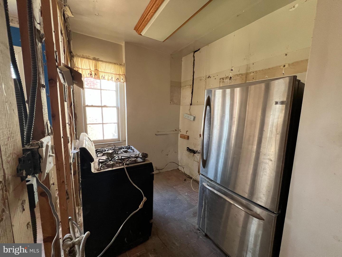 236 FARRAGUT ST NW #202, WASHINGTON, District Of Columbia 20011, 2 Bedrooms Bedrooms, ,1 BathroomBathrooms,Residential,For sale,236 FARRAGUT ST NW #202,DCDC2169254 MLS # DCDC2169254