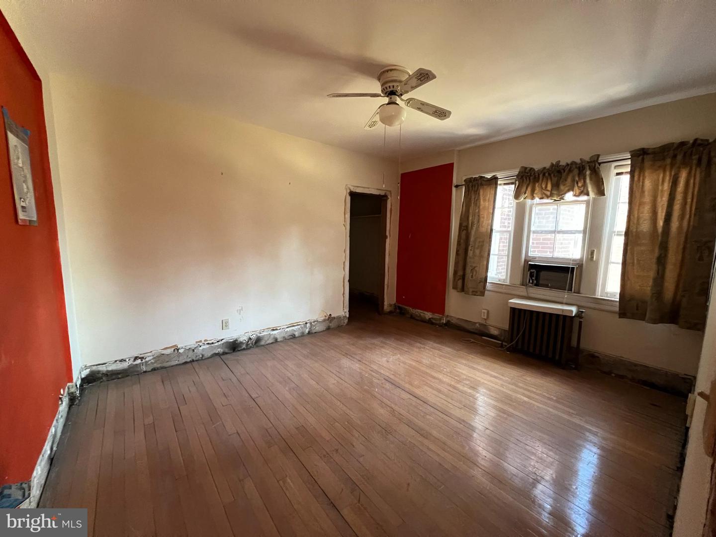 236 FARRAGUT ST NW #202, WASHINGTON, District Of Columbia 20011, 2 Bedrooms Bedrooms, ,1 BathroomBathrooms,Residential,For sale,236 FARRAGUT ST NW #202,DCDC2169254 MLS # DCDC2169254