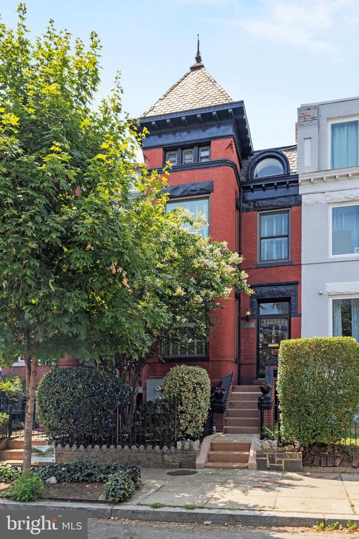 1738 1ST ST NW, WASHINGTON, District Of Columbia 20001, 5 Bedrooms Bedrooms, ,2 BathroomsBathrooms,Residential,For sale,1738 1ST ST NW,DCDC2169366 MLS # DCDC2169366