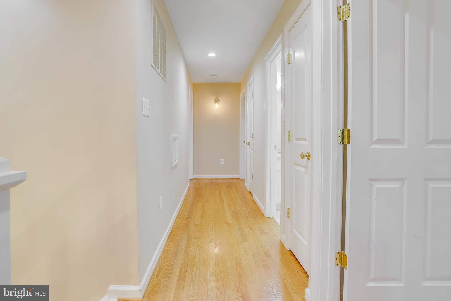 4205 21ST ST N, ARLINGTON, Virginia 22207, 5 Bedrooms Bedrooms, ,3 BathroomsBathrooms,Residential,For sale,4205 21ST ST N,VAAR2050242 MLS # VAAR2050242