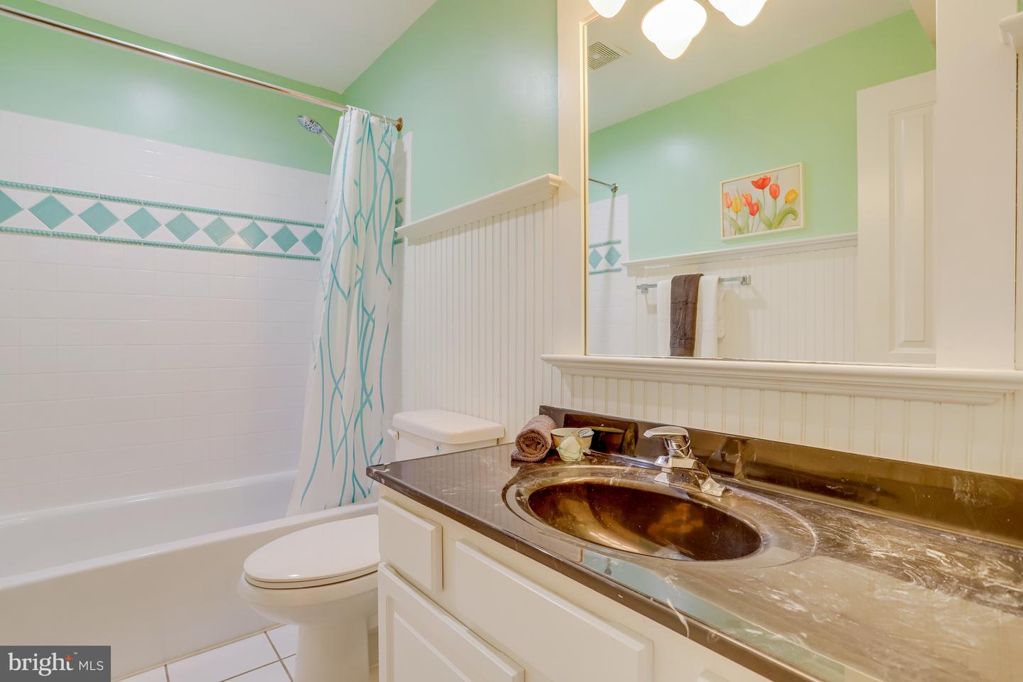 4205 21ST ST N, ARLINGTON, Virginia 22207, 5 Bedrooms Bedrooms, ,3 BathroomsBathrooms,Residential,For sale,4205 21ST ST N,VAAR2050242 MLS # VAAR2050242