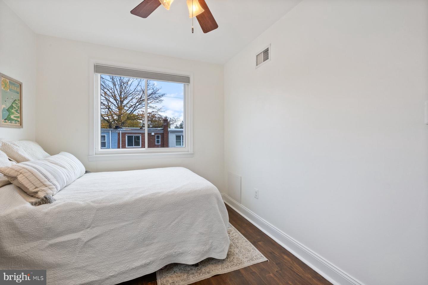 3009 FULTON ST, ALEXANDRIA, Virginia 22305, 2 Bedrooms Bedrooms, ,2 BathroomsBathrooms,Residential,For sale,3009 FULTON ST,VAAX2039684 MLS # VAAX2039684