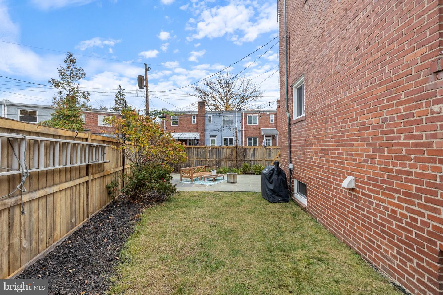 3009 FULTON ST, ALEXANDRIA, Virginia 22305, 2 Bedrooms Bedrooms, ,2 BathroomsBathrooms,Residential,For sale,3009 FULTON ST,VAAX2039684 MLS # VAAX2039684