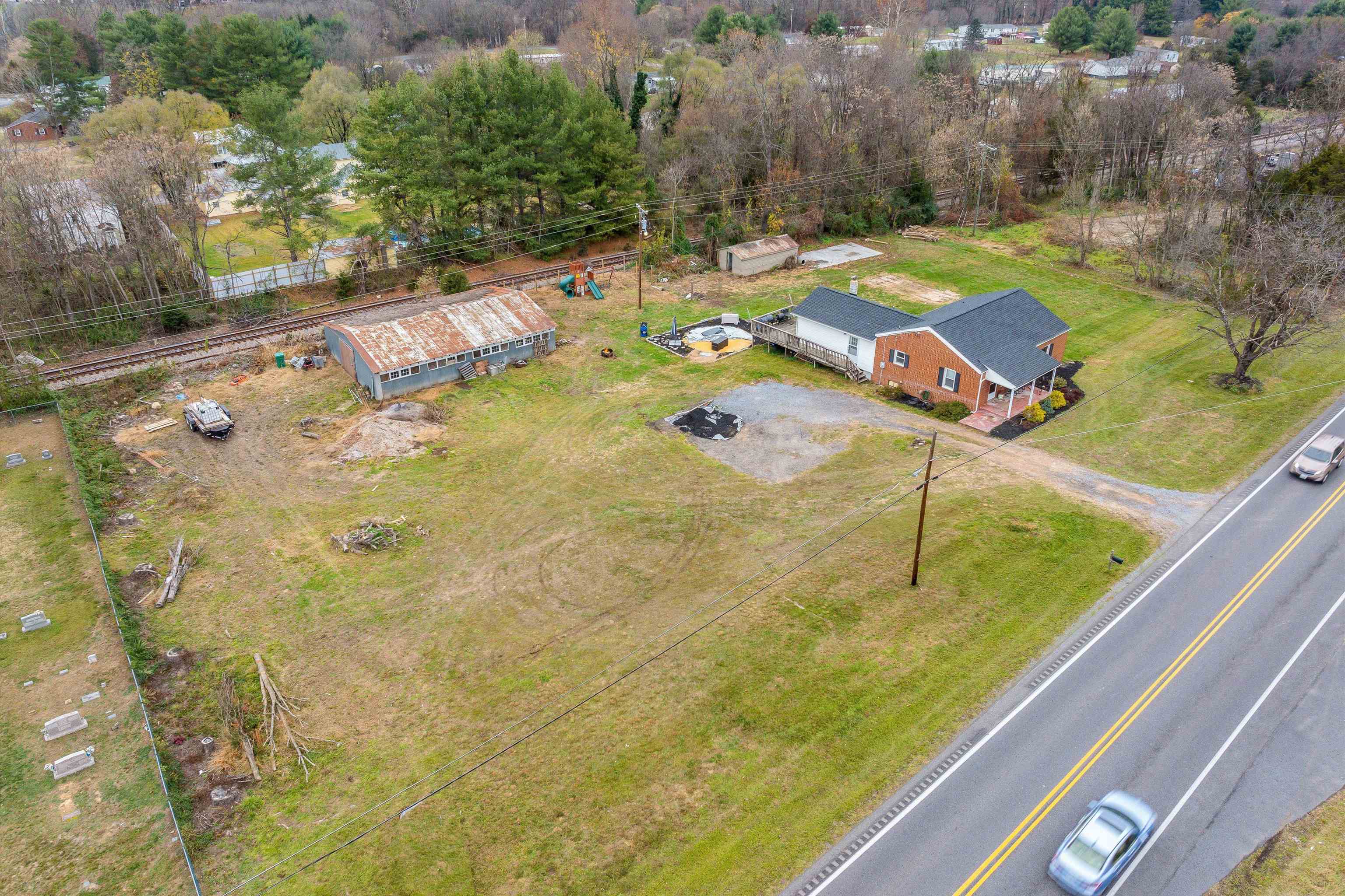 3764 EAST SIDE HWY, GROTTOES, Virginia 24441, 3 Bedrooms Bedrooms, ,2 BathroomsBathrooms,Residential,3764 EAST SIDE HWY,3764 EAST SIDE HWY,658920 MLS # 658920