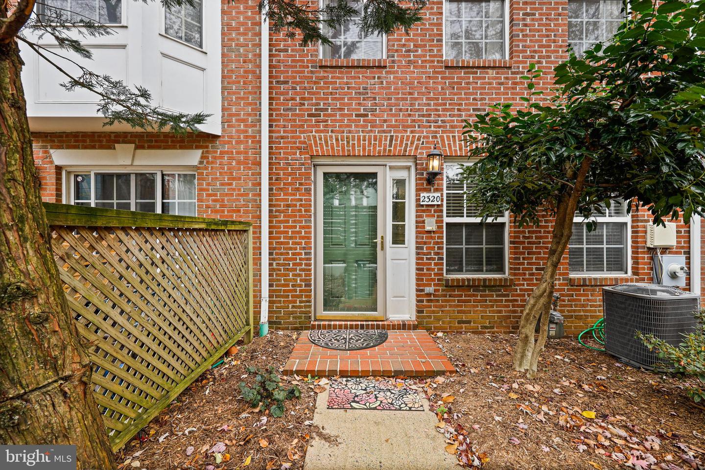 2320 LANGSTON BLVD, ARLINGTON, Virginia 22201, 4 Bedrooms Bedrooms, ,3 BathroomsBathrooms,Residential,For sale,2320 LANGSTON BLVD,VAAR2050364 MLS # VAAR2050364