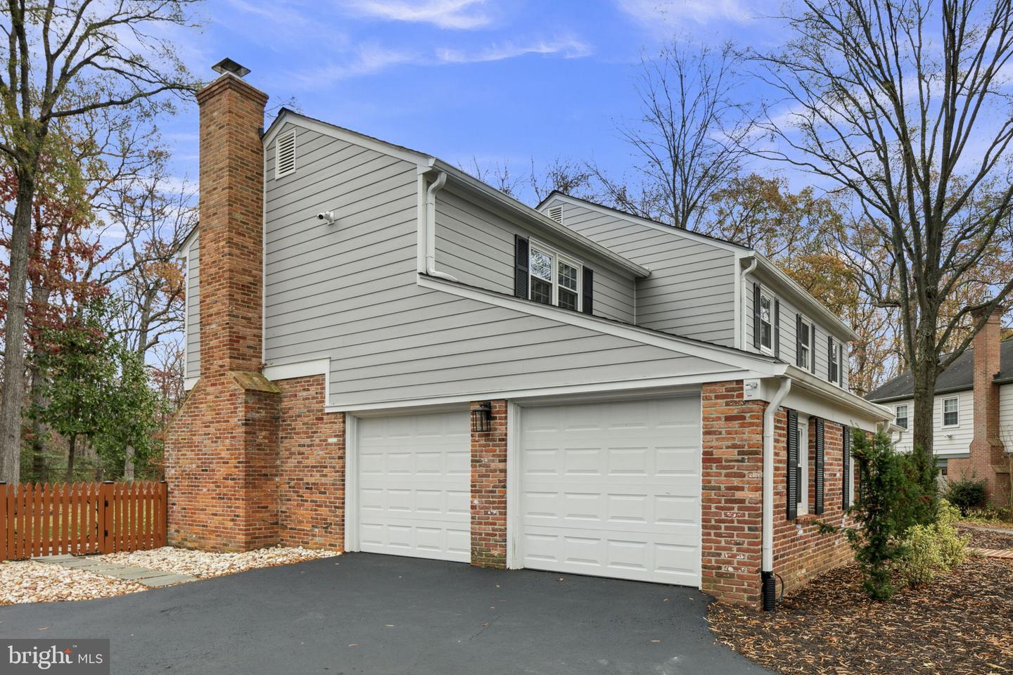 3702 CARRIAGE HOUSE CT, ALEXANDRIA, Virginia 22309, 5 Bedrooms Bedrooms, ,2 BathroomsBathrooms,Residential,For sale,3702 CARRIAGE HOUSE CT,VAFX2210426 MLS # VAFX2210426