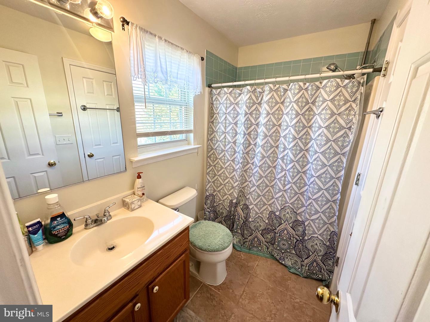 425 SURREY CLUB LN, STEPHENS CITY, Virginia 22655, 2 Bedrooms Bedrooms, ,1 BathroomBathrooms,Residential,For sale,425 SURREY CLUB LN,VAFV2022932 MLS # VAFV2022932