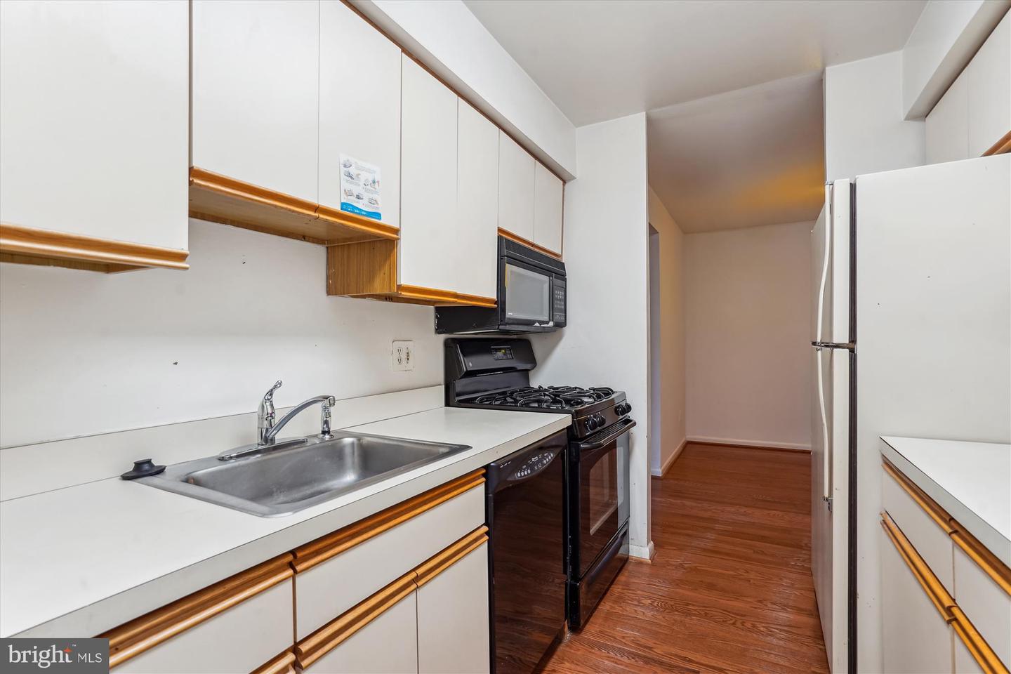 11224 CHESTNUT GROVE SQ #11224-125, RESTON, Virginia 20190, 1 Bedroom Bedrooms, 3 Rooms Rooms,1 BathroomBathrooms,Residential,For sale,11224 CHESTNUT GROVE SQ #11224-125,VAFX2210876 MLS # VAFX2210876