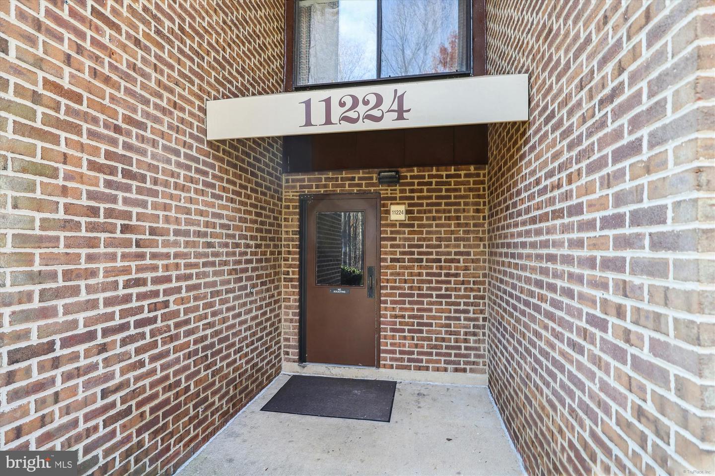 11224 CHESTNUT GROVE SQ #11224-125, RESTON, Virginia 20190, 1 Bedroom Bedrooms, 3 Rooms Rooms,1 BathroomBathrooms,Residential,For sale,11224 CHESTNUT GROVE SQ #11224-125,VAFX2210876 MLS # VAFX2210876