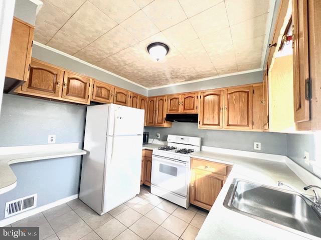 3820 BARCROFT LN, ALEXANDRIA, Virginia 22312, 5 Bedrooms Bedrooms, ,3 BathroomsBathrooms,Residential,For sale,3820 BARCROFT LN,VAFX2211024 MLS # VAFX2211024