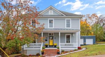 101 TRENARY ST, STAUNTON, Virginia 24401, 4 Bedrooms Bedrooms, ,1 BathroomBathrooms,Residential,For sale,101 TRENARY ST,658924 MLS # 658924