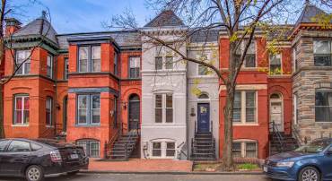 1208 LINDEN PL NE, WASHINGTON, District Of Columbia 20002, 3 Bedrooms Bedrooms, ,2 BathroomsBathrooms,Residential,For sale,1208 LINDEN PL NE,DCDC2169550 MLS # DCDC2169550