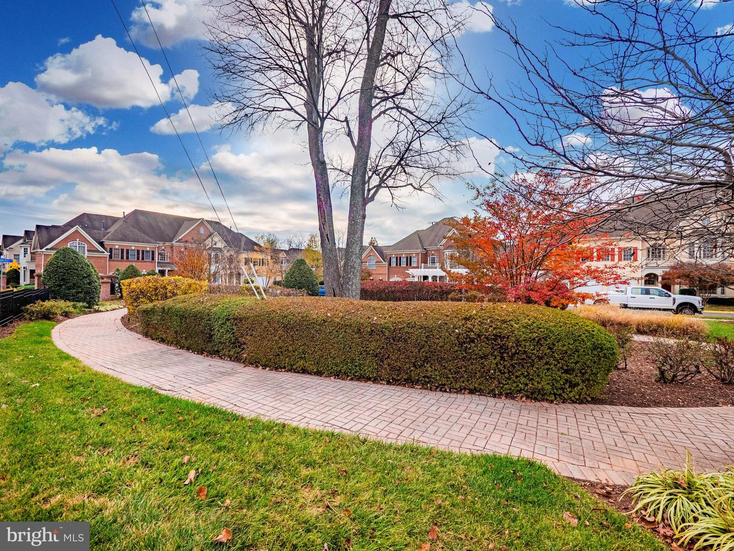 12754 LAVENDER KEEP CIR, FAIRFAX, Virginia 22033, 4 Bedrooms Bedrooms, 12 Rooms Rooms,4 BathroomsBathrooms,Residential,For sale,12754 LAVENDER KEEP CIR,VAFX2211474 MLS # VAFX2211474