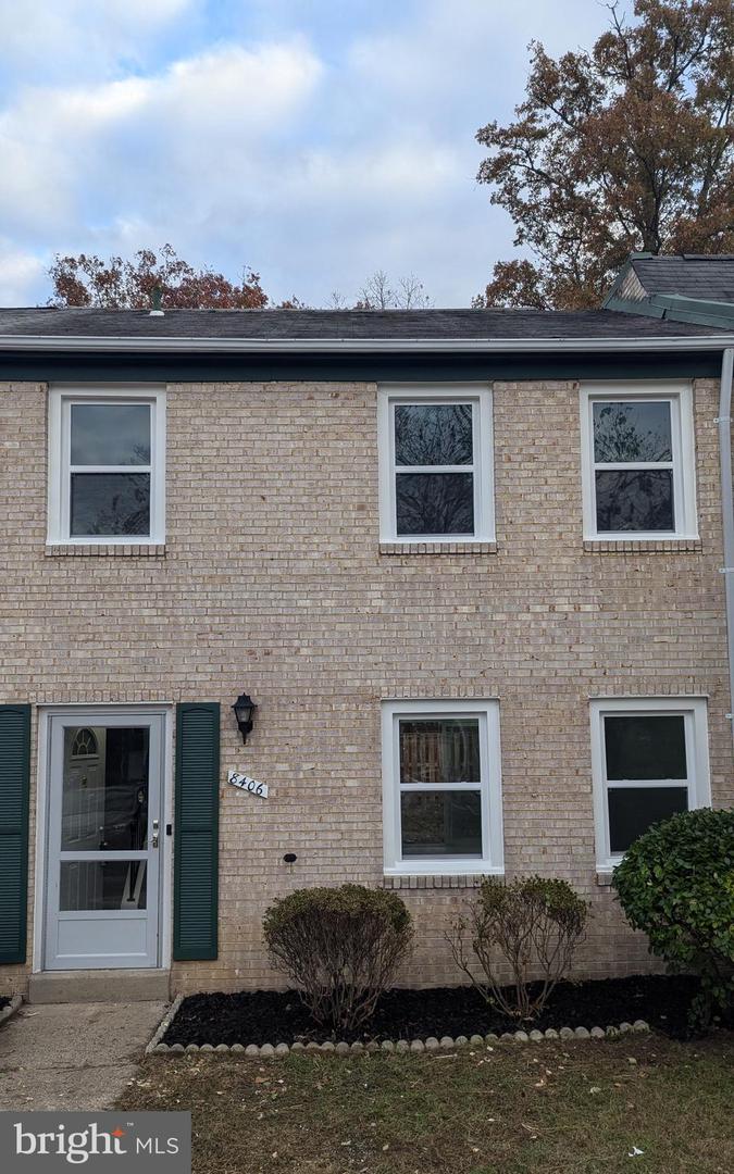 8409 DAMPIER CT, SPRINGFIELD, Virginia 22153, 3 Bedrooms Bedrooms, ,1 BathroomBathrooms,Residential,For sale,8409 DAMPIER CT,VAFX2211480 MLS # VAFX2211480