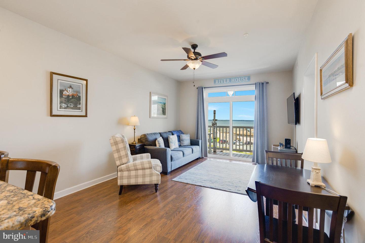 103 N IRVING AVE #305, COLONIAL BEACH, Virginia 22443, 2 Bedrooms Bedrooms, ,2 BathroomsBathrooms,Residential,For sale,103 N IRVING AVE #305,VAWE2007072 MLS # VAWE2007072