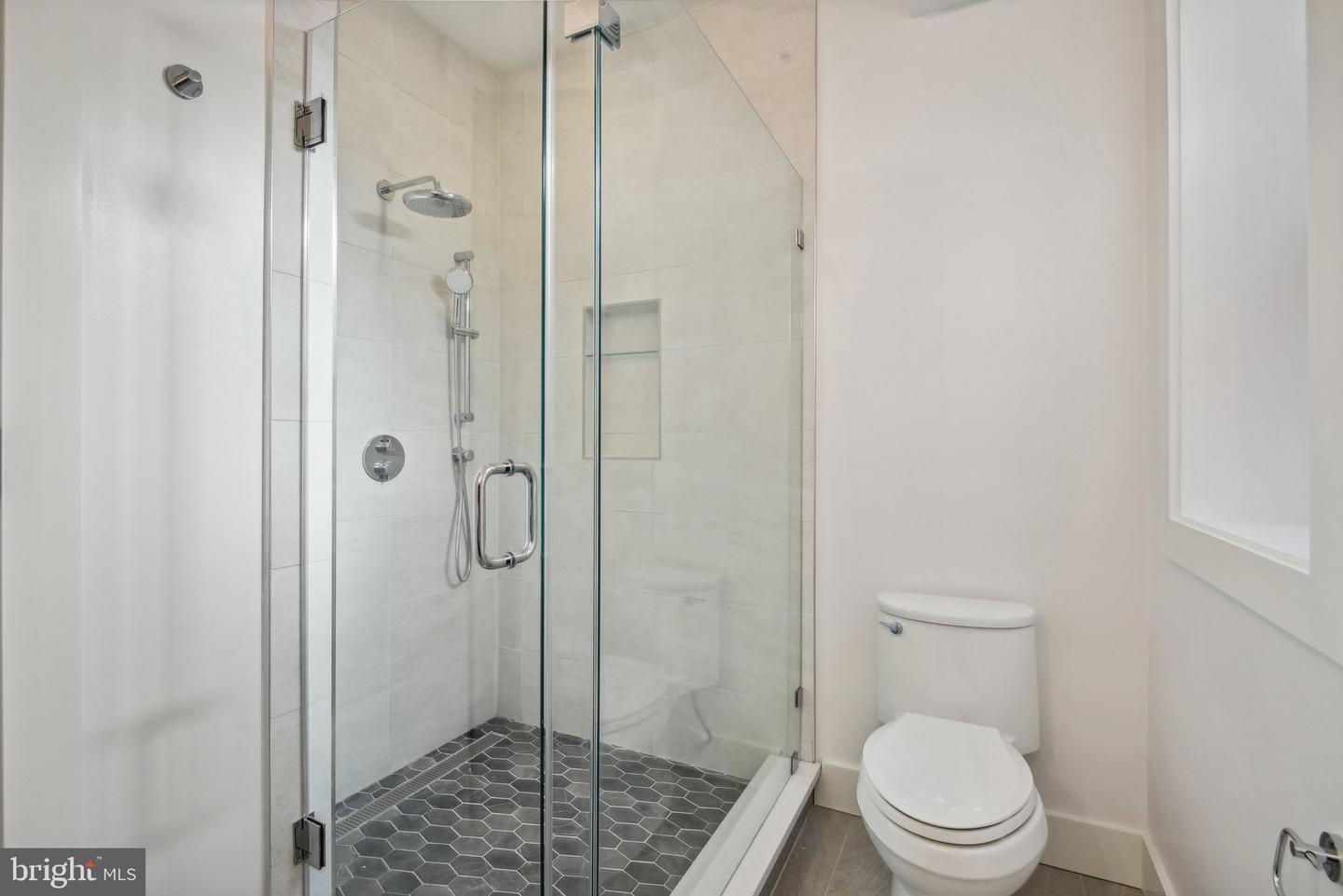 1748 LANIER PL NW #2, WASHINGTON, District Of Columbia 20009, 3 Bedrooms Bedrooms, ,3 BathroomsBathrooms,Residential,For sale,1748 LANIER PL NW #2,DCDC2168728 MLS # DCDC2168728